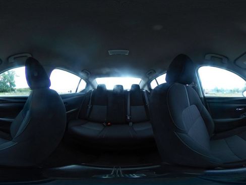 Used 2025 Nissan Sentra SV FWD image 37