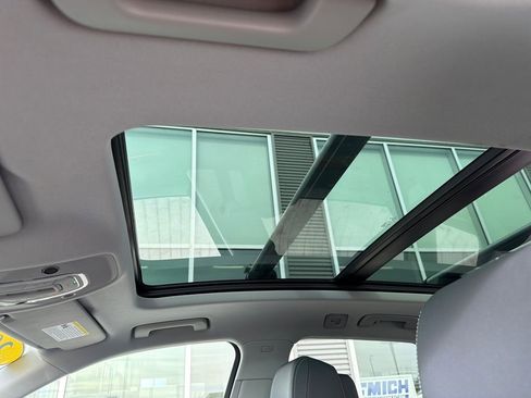 Used 2023 Audi Q5 2.0T Premium w/ Convenience Package image 50