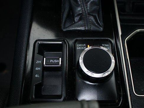 Used 2023 Toyota Tundra Limited w/ Power Package image 19