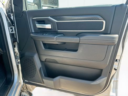 Used 2026 RAM 2500 Big Horn AWD/4WD image 33