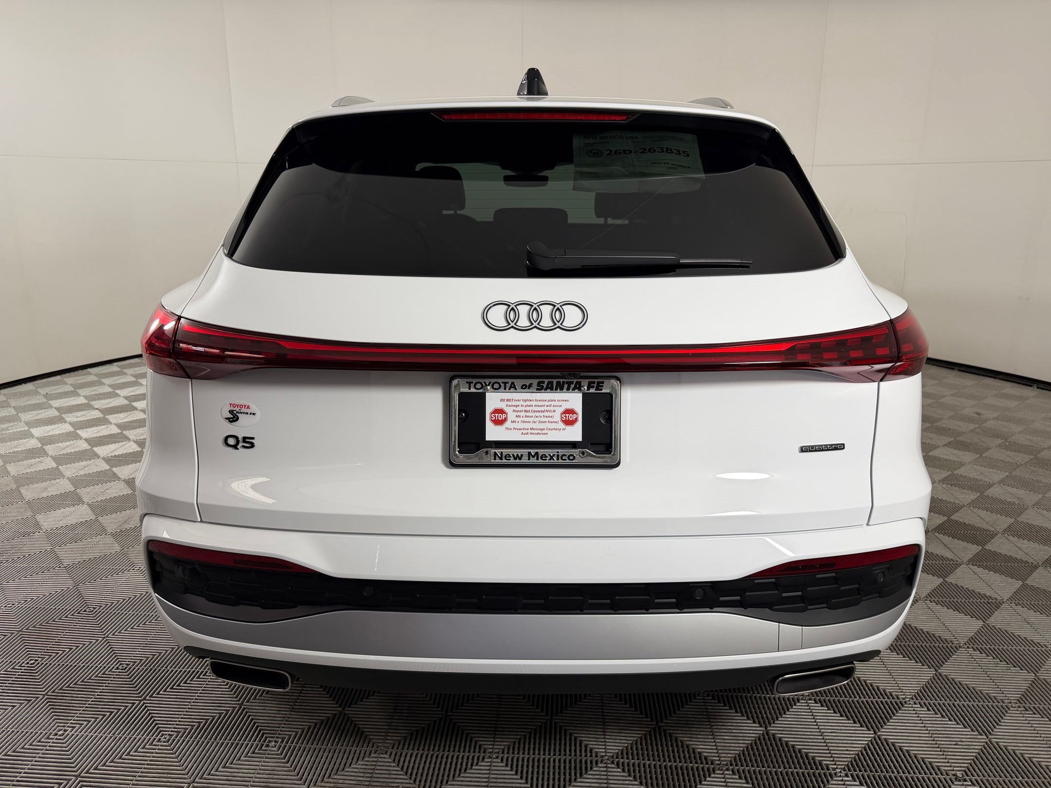Used 2025 Audi Q5 Premium w/ Convenience Package AWD/4WD image 10
