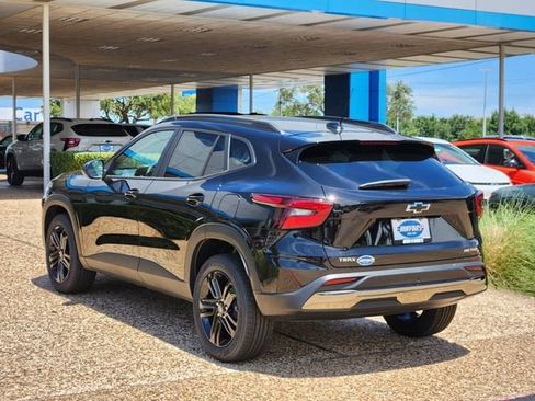 New 2026 Chevrolet Trax ACTIV w/ Driver Confidence Package FWD image 5