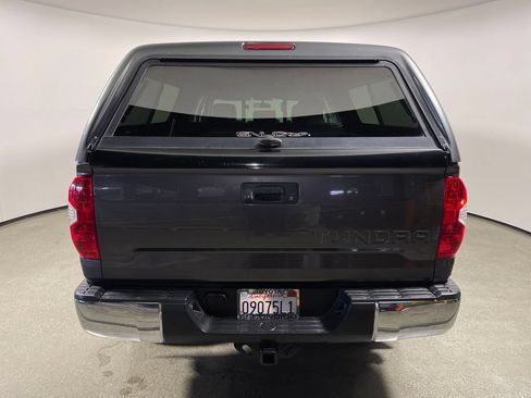 Certified 2017 Toyota Tundra SR5 RWD image 4