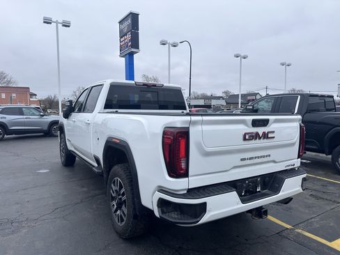 Used 2022 GMC Sierra 2500 AT4 w/ AT4 Premium Plus Package image 6