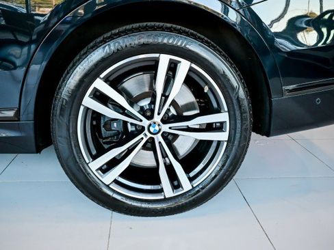 Used 2021 BMW X7 M50i w/ Executive Package image 58