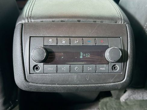 Used 2012 GMC Acadia Denali image 27