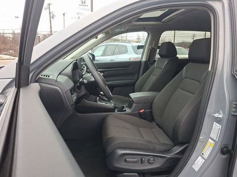 Used 2025 Honda CR-V EX image 14