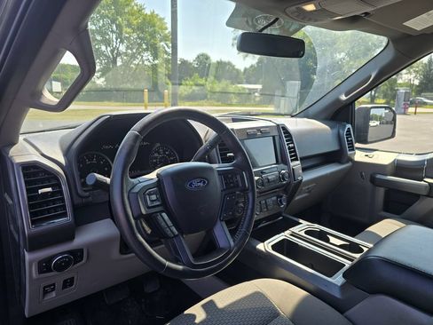 Used 2018 Ford F150 XLT w/ Equipment Group 302A Luxury AWD/4WD image 13