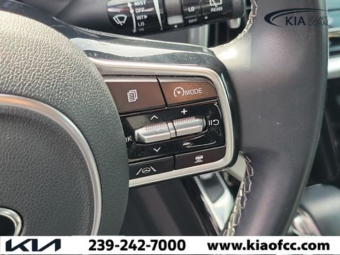 Used 2021 Kia Sorento SX AWD/4WD image 27