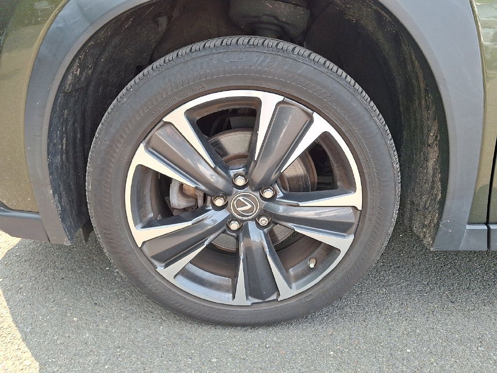 Used 2021 Lexus UX 250h w/ Premium Package AWD/4WD image 12