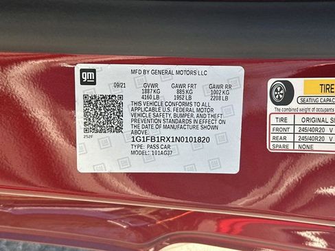 Used 2022 Chevrolet Camaro LT image 29