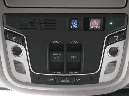 Used 2020 Honda Pilot Elite image 27