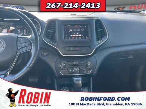 Used 2020 Jeep Cherokee Latitude Plus AWD/4WD image 11