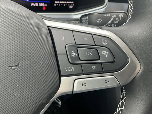New 2026 Volkswagen Taos SE AWD/4WD image 16