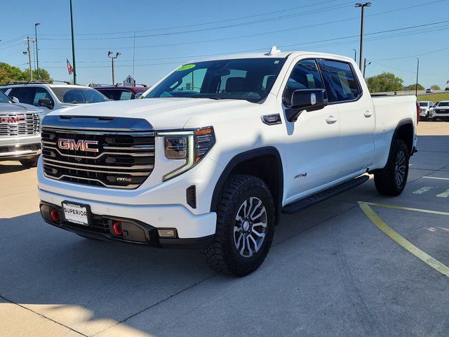Used 2023 GMC Sierra 1500 AT4 w/ AT4 Premium Package AWD/4WD image 10