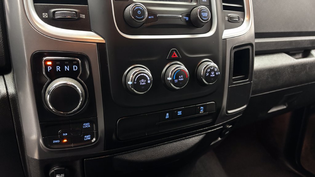Used 2024 RAM 1500 Classic SLT AWD/4WD image 24