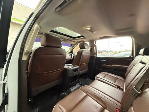 Used 2016 Chevrolet Silverado 2500 High Country w/ Duramax Plus Package AWD/4WD image 12