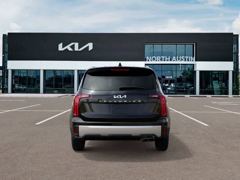 New 2025 Kia Telluride S image 5