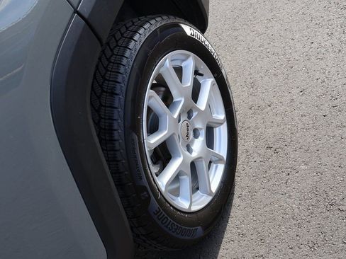 Used 2022 Jeep Renegade Latitude image 32