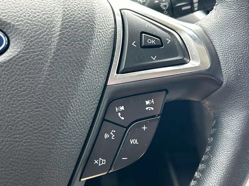 Used 2022 Ford Edge SEL w/ Convenience Package AWD/4WD image 32