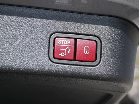 Used 2014 Mercedes-Benz ML 350 4MATIC image 11