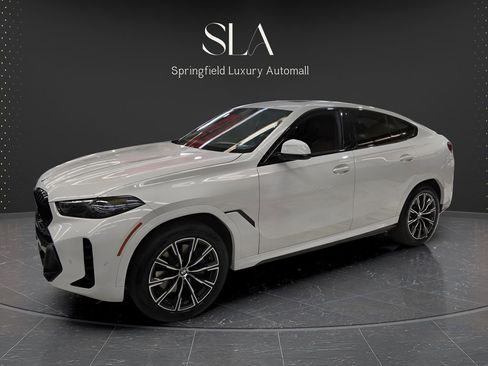 Used 2026 BMW X6 xDrive40i AWD/4WD image 8