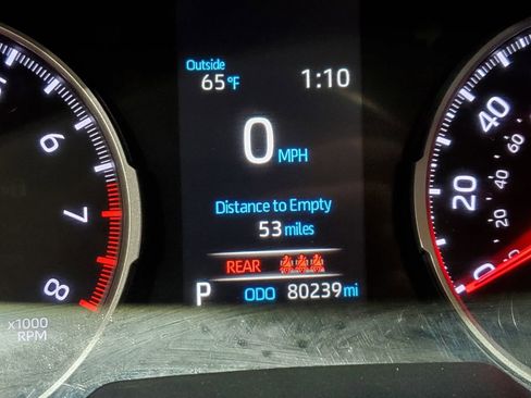 Used 2021 Toyota RAV4 LE image 35