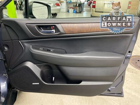 Used 2017 Subaru Outback 3.6R Limited AWD/4WD image 28