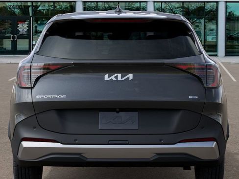 New 2026 Kia Sportage LX image 13