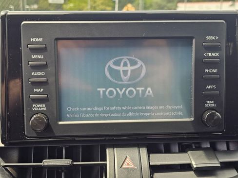 Used 2019 Toyota RAV4 LE w/ Carpet Mat Package AWD/4WD image 26