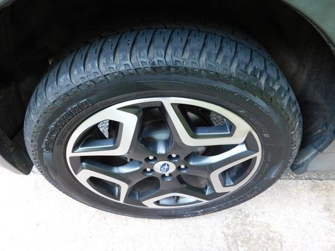 Used 2018 Subaru Crosstrek 2.0i Limited AWD/4WD image 8