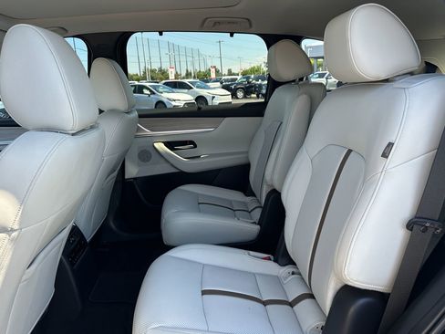 Used 2024 MAZDA CX-90 Plug-In Hybrid w/ Premium Plus AWD/4WD image 14