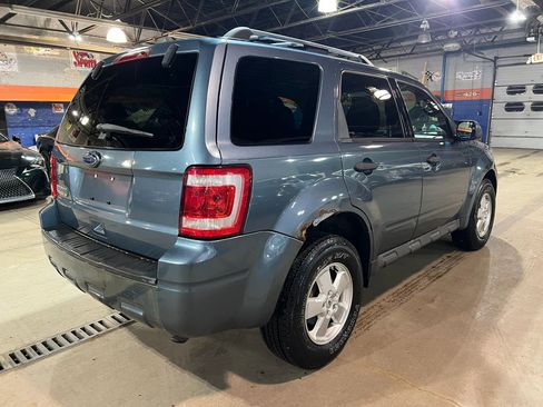 Used 2011 Ford Escape XLT w/ 202A Rapid Spec Order Code AWD/4WD image 3