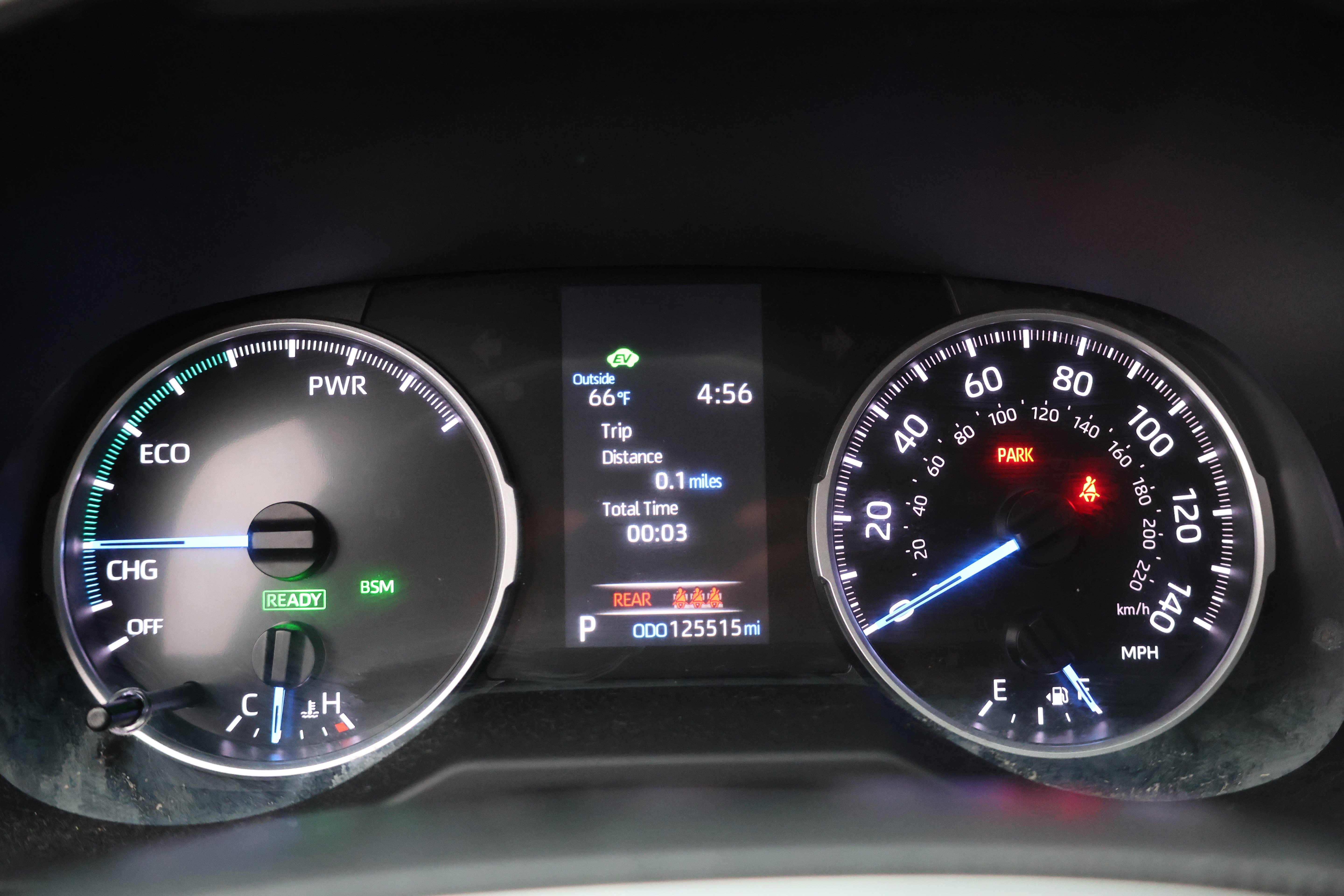 Used 2021 Toyota RAV4 XLE Premium AWD/4WD image 26