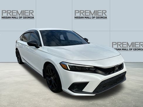 Used 2022 Honda Civic Sport image 3