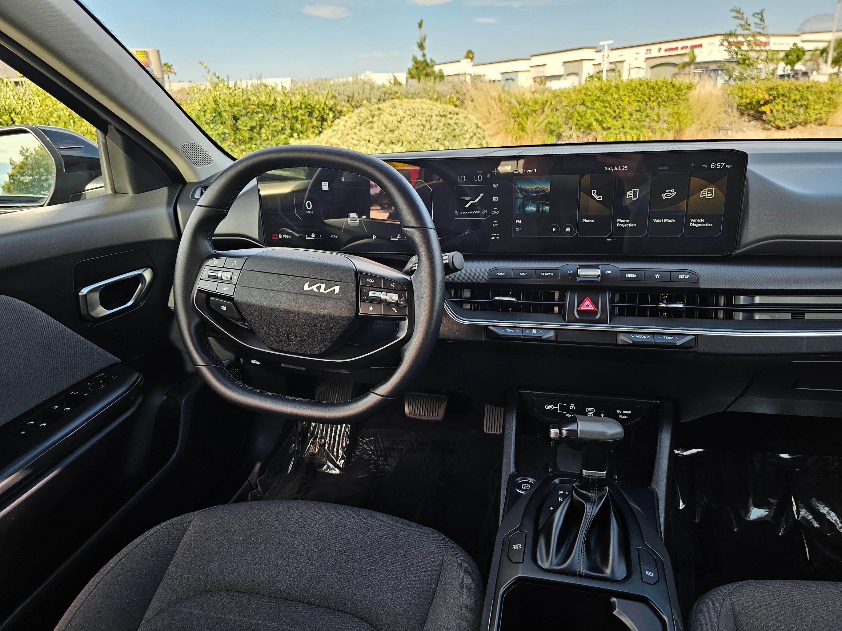 Used 2025 Kia K4 EX FWD image 27