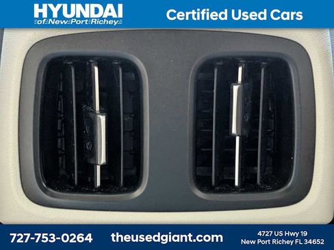 Certified 2022 Hyundai Tucson SEL w/ Convenience Package image 16
