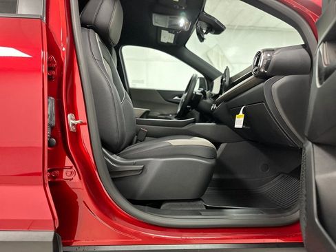 New 2026 Chevrolet Equinox LT w/ Convenience Package II image 23