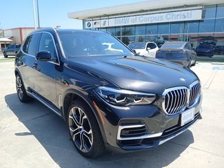 Used 2022 BMW X5 xDrive40i w/ Premium Package AWD/4WD video 1