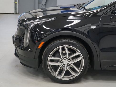 Used 2023 Cadillac XT4 Sport image 11