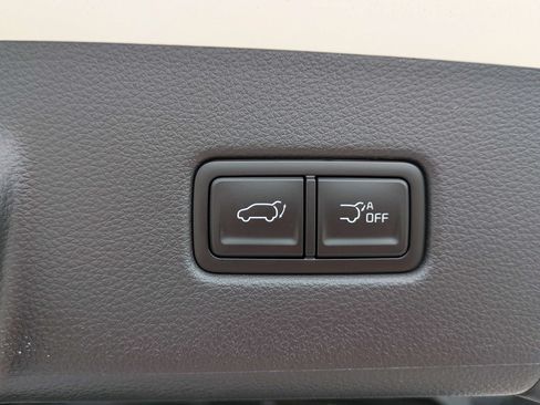 New 2026 Kia Carnival EX FWD image 16
