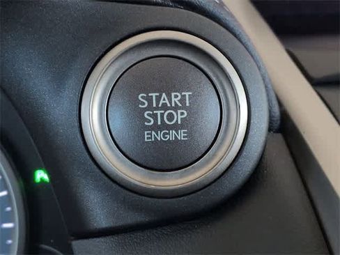 Used 2018 Lexus NX 300 FWD image 40