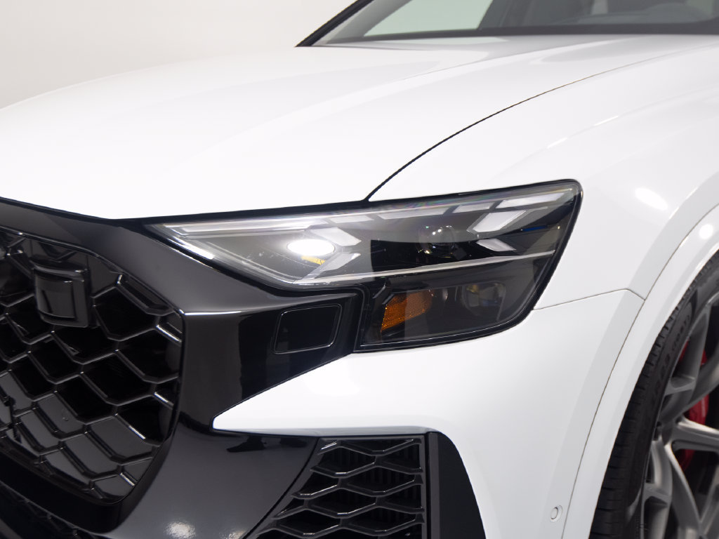 Used 2026 Audi RS Q8 performance AWD/4WD image 39