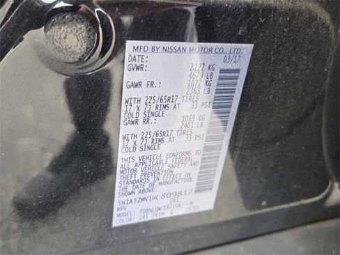 Used 2017 Nissan Rogue SV w/ Midnight Edition Package image 19