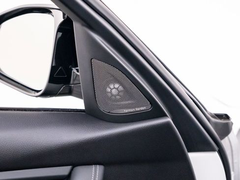 Used 2018 BMW M3 RWD image 14