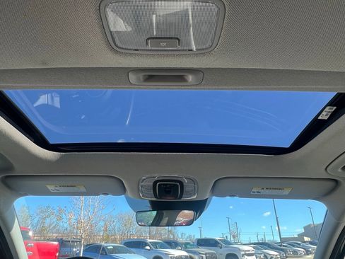 Certified 2024 Hyundai Elantra Limited image 21