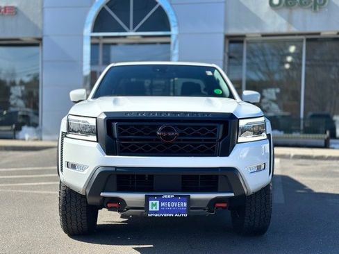 Used 2024 Nissan Frontier PRO-4X w/ Technology Package image 8