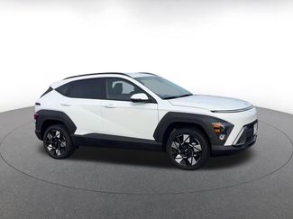 Used 2025 Hyundai Kona SEL video 2