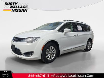 Used 2018 Chrysler Pacifica Touring-L