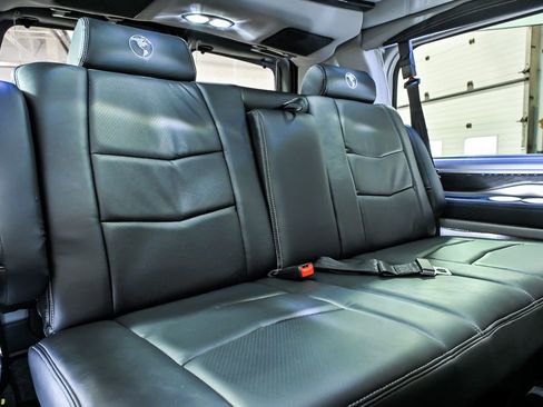 New 2026 GMC Savana 2500 w/ Driver Convenience Package RWD image 5